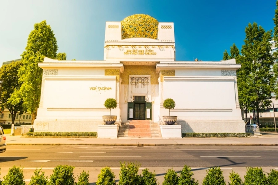Phong cách Art Nouveau