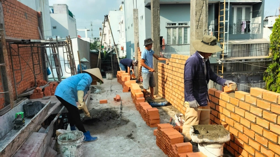 Các nguyên nhân gây hư hỏng và làm nhà ở xuống cấp