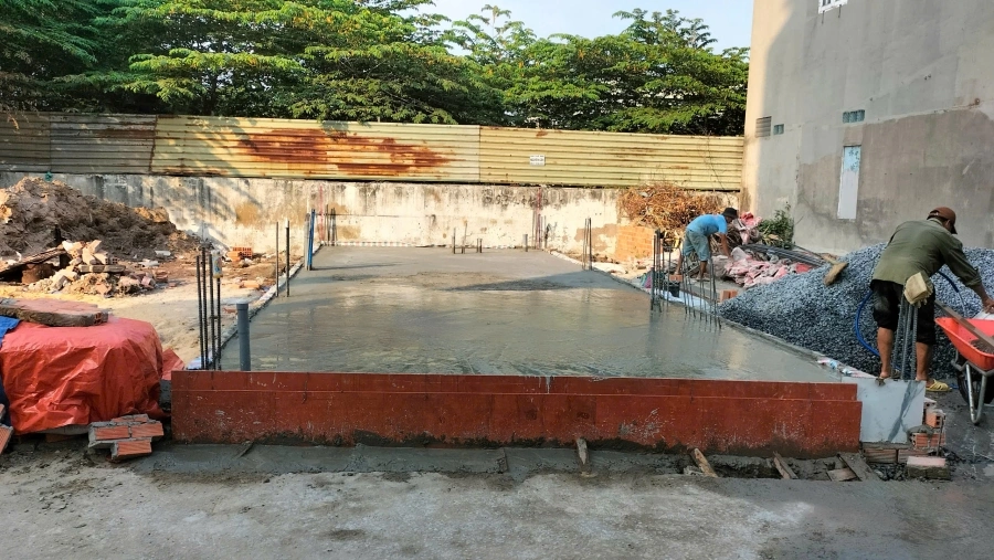 Sua chua nha o tron goi tai Tan Phu